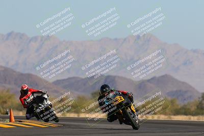 media/Nov-06-2022-SoCal Trackdays (Sun) [[208d2ccc26]]/Turn 14 (930am)/